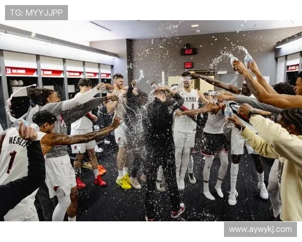 斯普利特首秀狂胜！冰水浇身喊三遍 “我准备好了”